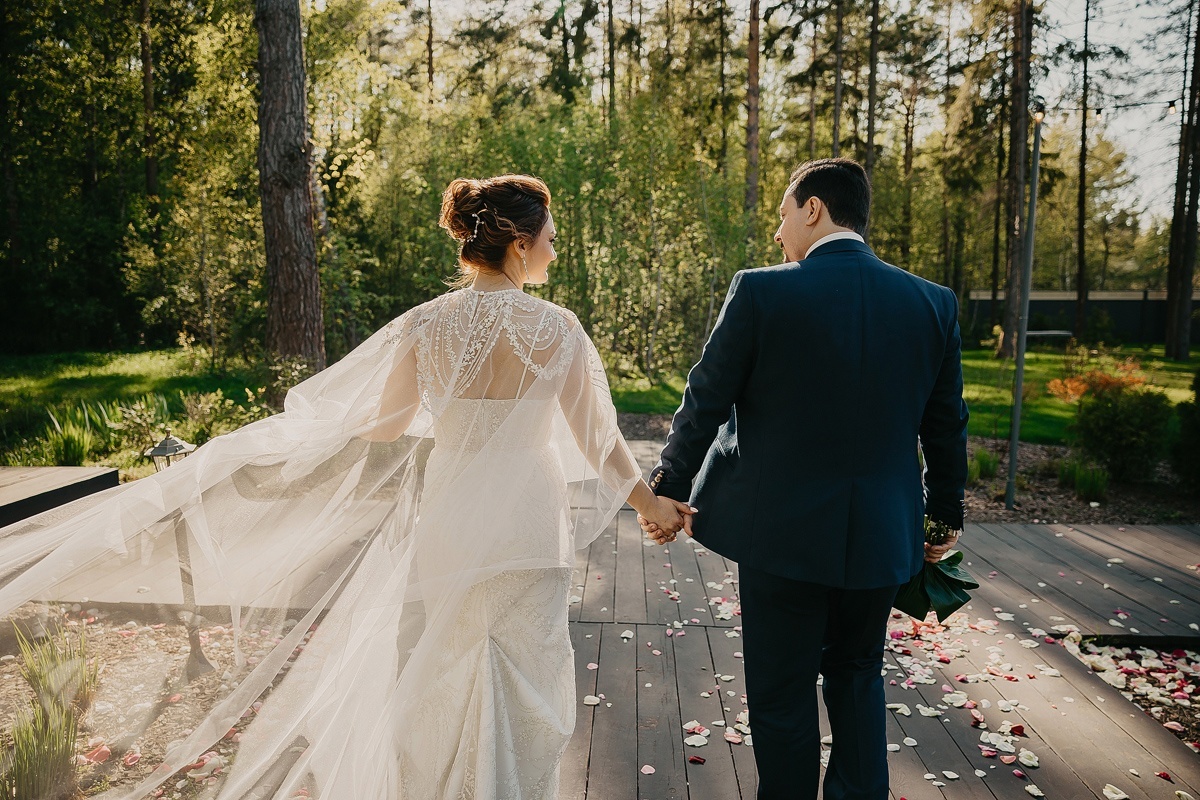 Seamless Ceremony Design by VowLuminate